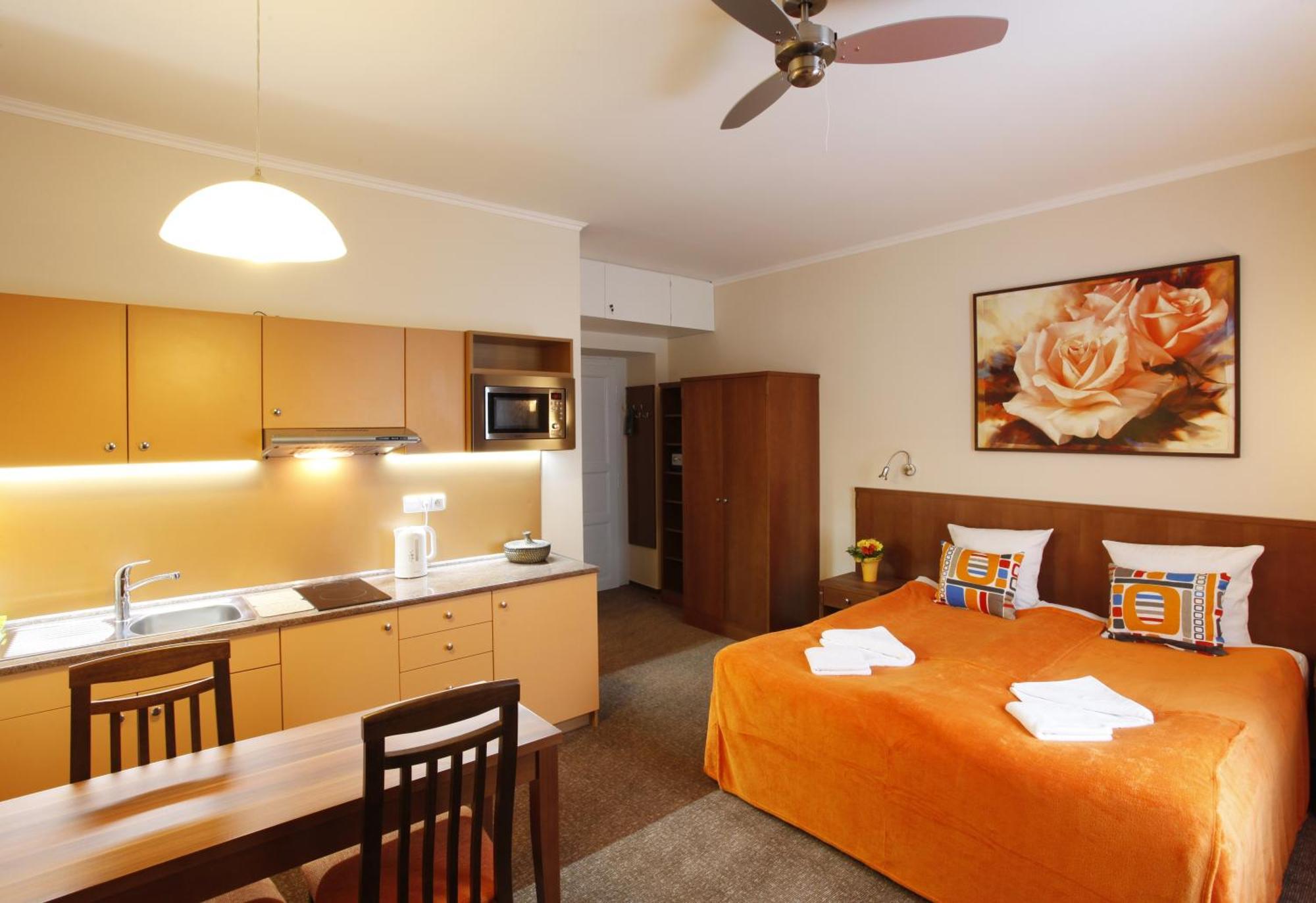 Lejlighedshotel Anyday 3*